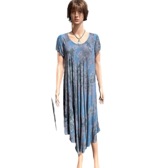 Elegant Blue Patterned Women's Dress - Picture 1 of 4